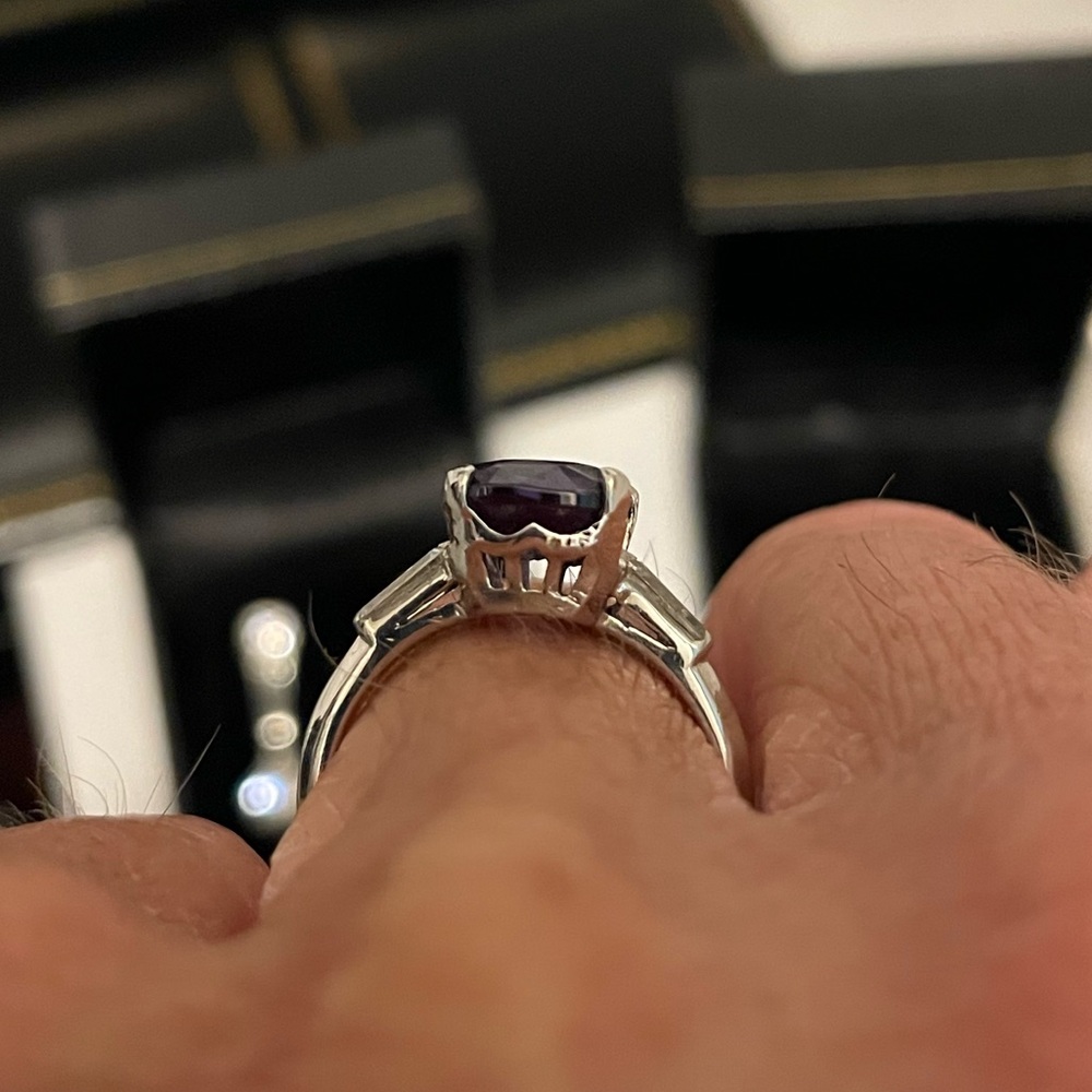 Platinum Cushion Cut Color Change Garnet and Diamond Ring Size 6 EXCELLENT Cond - Picture 6 of 7